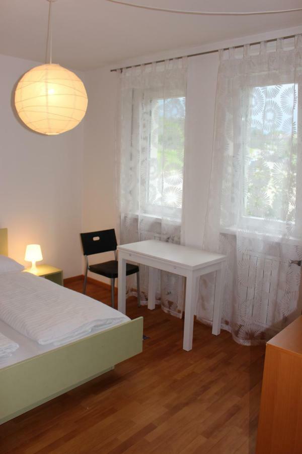 Haus Ilse & Karl Heinz Apartment Lasa Bagian luar foto